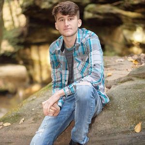 Meet your Posher, Kurtis